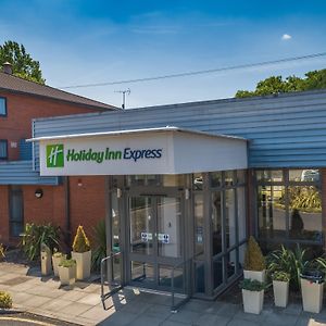 Holiday Inn Express Preston South By Ihg